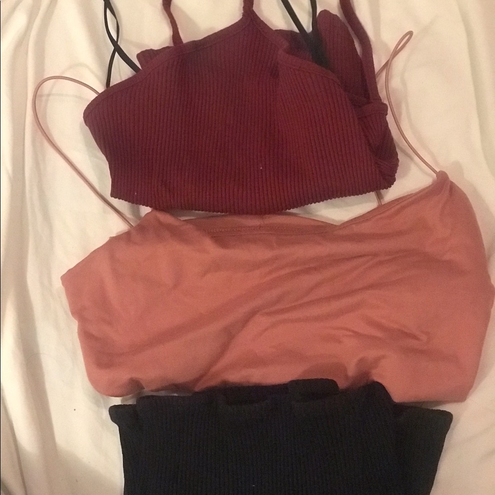 BUNDLE 3 crop tops size S